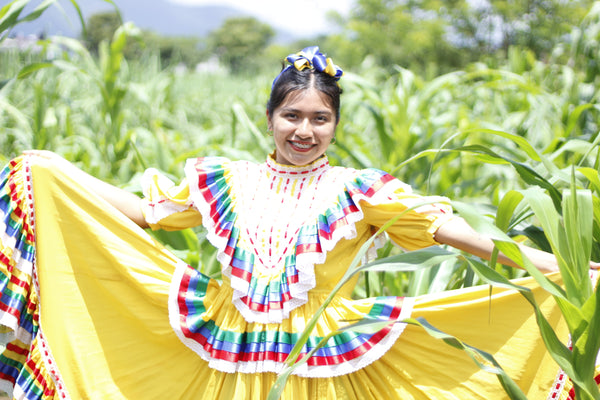 Tradición y color